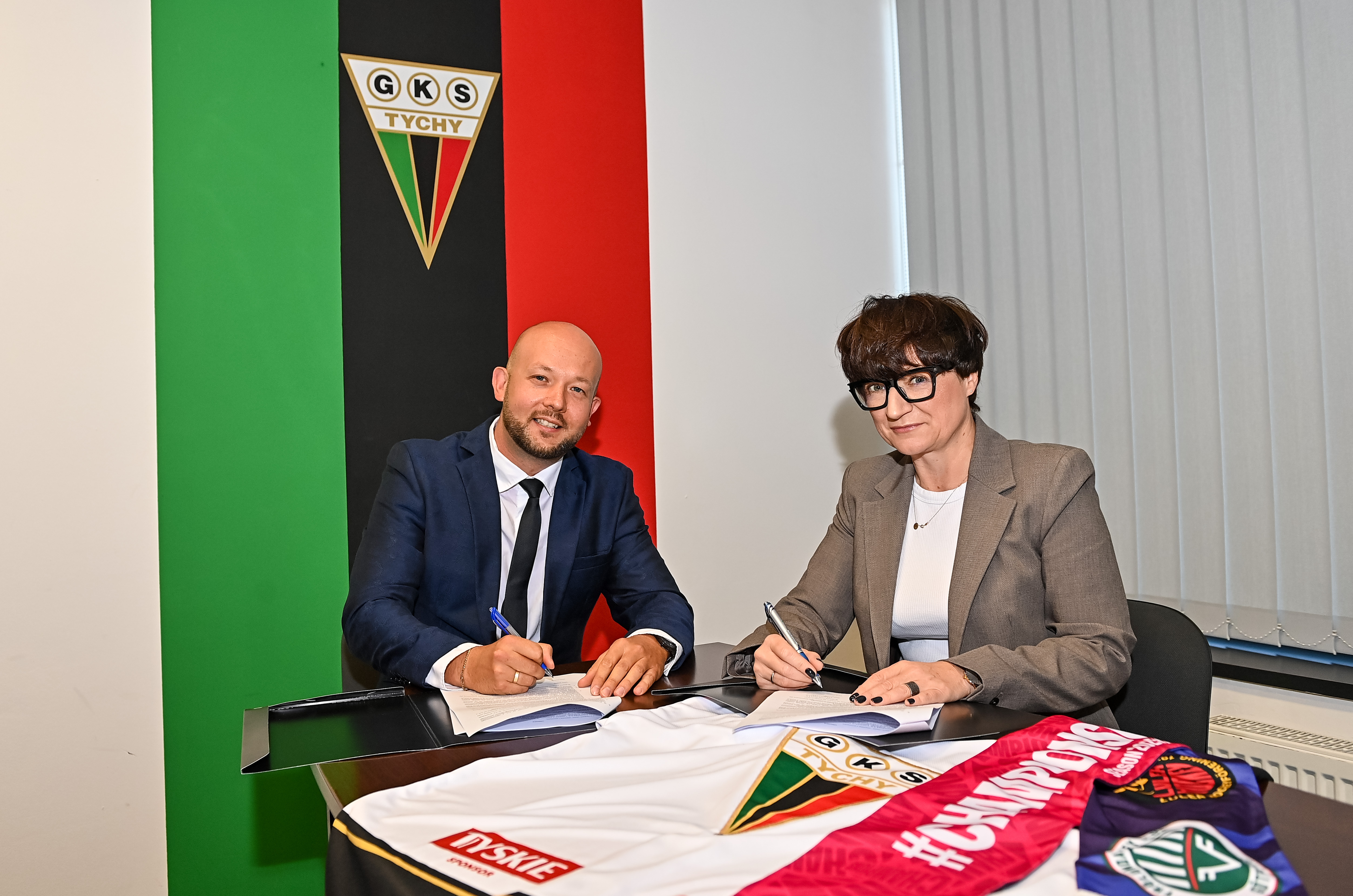 Tyskie i GKS Tychy – razem na TY w hokeju i koszykówce